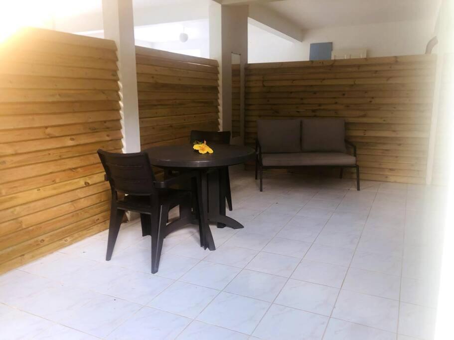 Studio Cosy Avec Piscine Saint-Joseph Bagian luar foto
